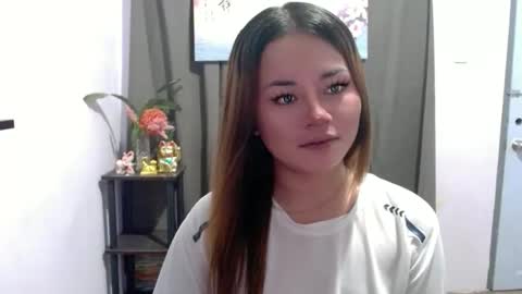 sweethotlove_xoxo online show from November 2, 8:25 am