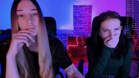 Chloe online show from February 3, 10:19 am