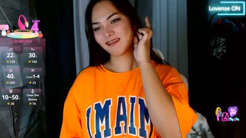 sweetiefox1 online show from June 6, 7:03 am