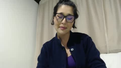 SweetJess online show from December 11, 4:39 am