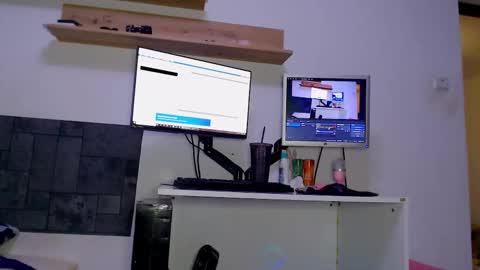 jessica online show from October 8, 10:05 pm