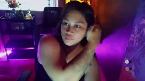 Sweet Jynn95 online show from May 13, 2:21 am