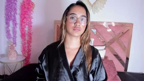 Kataleya online show from October 11, 8:01 pm