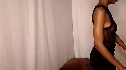 Sweet Lisa online show from December 12, 3:48 pm