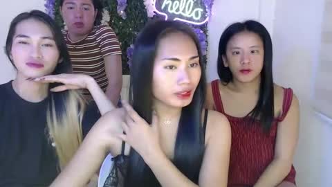   online show from February 3, 1:52 am