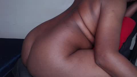 mayra online show from November 24, 1:04 am