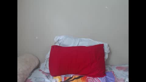 sweetlipss_ online show from September 30, 8:25 am