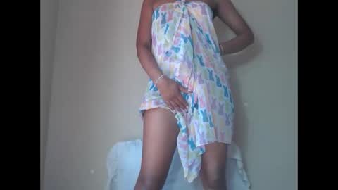 sweetlipss_ online show from October 10, 8:42 am