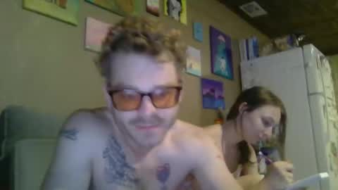 sweetlittleprincesss online show from May 16, 2:52 am