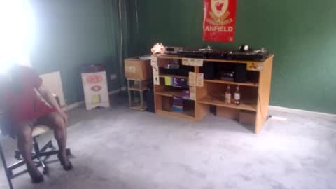 sweetlouise69 online show from June 27, 10:21 am