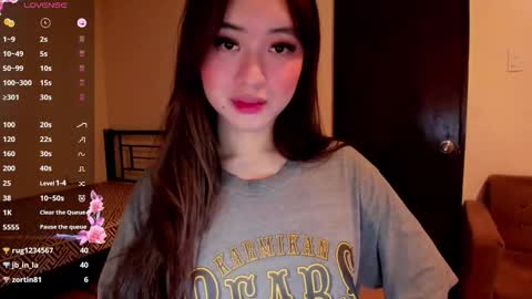 Zoe online show from November 11, 4:25 am