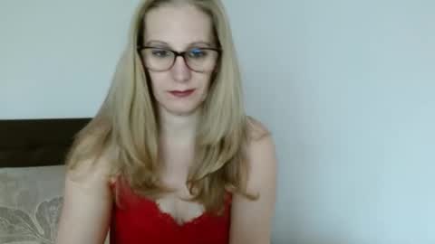 sweetmayaxoxo online show from January 6, 10:24 am