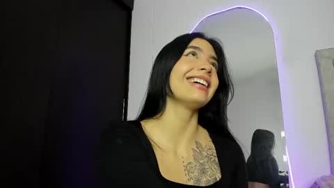 sweetmili133 online show from April 9, 10:21 am