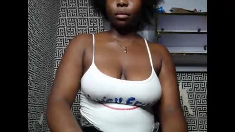 sweetnectarx online show from October 6, 12:17 am