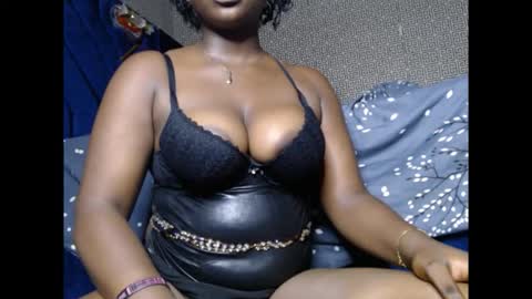 sweetnectarx online show from September 29, 9:47 pm