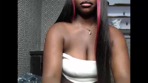 sweetnectarx online show from October 18, 12:15 am