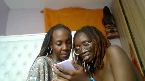 Novah girlie online show from June 4, 6:14 pm