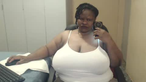 sweetnoziexxx online show from September 22, 9:02 am