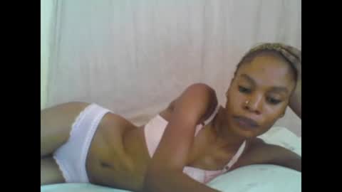 Snapshot of sweetpetite254 chatting on February 18, 6:59 am ESTHER online show from February 18, 6:59 am