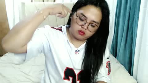Princess Ella online show from March 5, 4:13 am