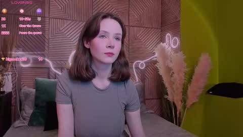 Alice online show from October 4, 2:04 pm