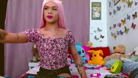 sweetsultrysiren online show from February 13, 1:40 am