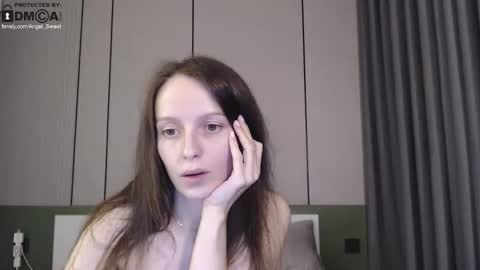 Leila and Alex online show from March 19, 10:04 pm