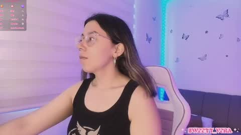 Veronica Independent Model online show from April 12, 1:04 pm