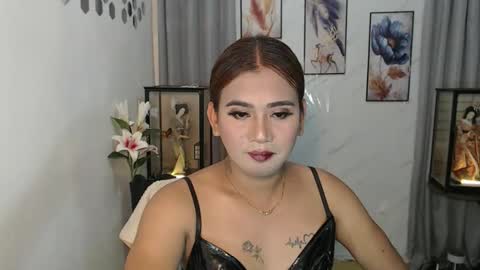 sweetveronica143 online show from December 2, 6:39 pm