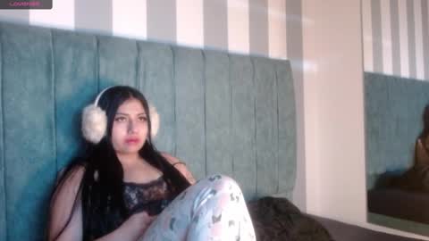 Snapshot of sweety_ashly chatting on January 20, 1:18 am Ashley 3 online show from January 20, 1:18 am