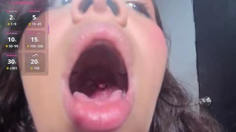 Emma online show from November 22, 7:45 pm