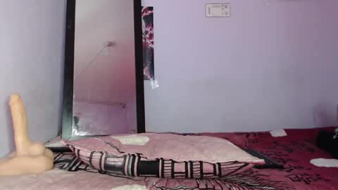 Brenda online show from December 19, 10:00 pm