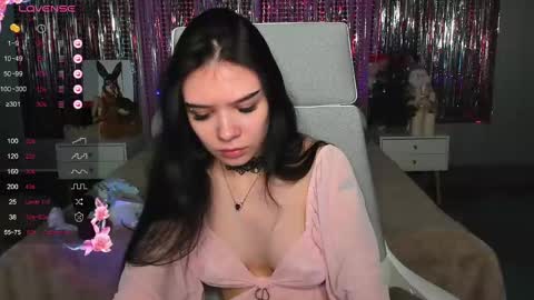 Snapshot of sweetydeviliya chatting on February 21, 6:40 am sweetydeviliya online show from February 21, 6:40 am