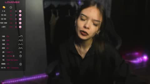 Snapshot of sweetydeviliya chatting on September 12, 12:29 pm sweetydeviliya online show from September 12, 12:29 pm