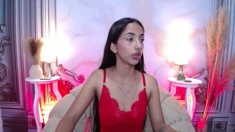 LAURA online show from October 11, 12:43 pm