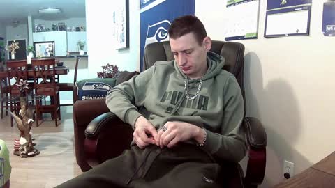 Kile online show from February 2, 2:06 am