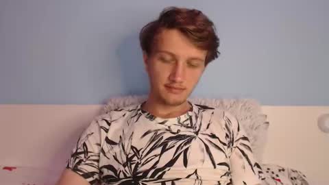 Cat online show from February 17, 5:23 pm