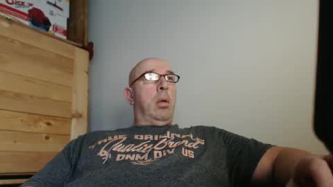 swissscooby55 online show from January 26, 7:32 am