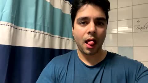 switchitup__ online show from November 2, 12:32 am