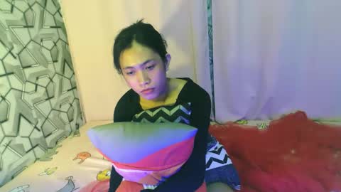 sydnyxox1 online show from April 22, 3:46 am