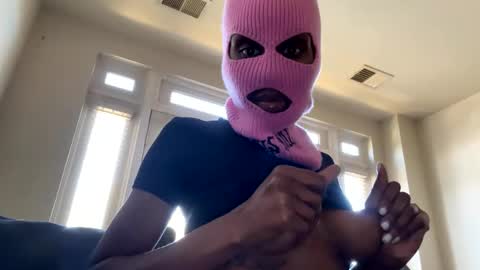 syita_ online show from November 12, 3:47 pm