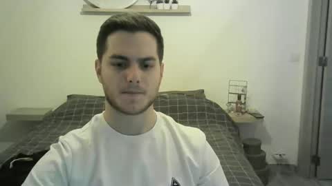 syl092 online show from December 3, 6:22 pm