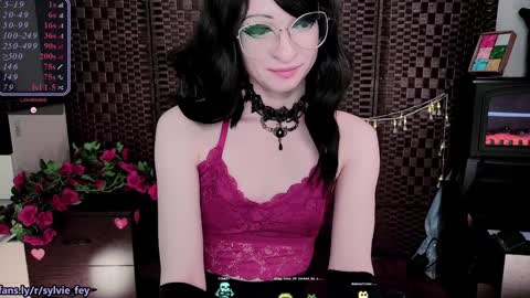 Sylvie online show from February 2, 2:06 am