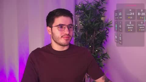 t0ny_wylie online show from April 6, 11:44 am