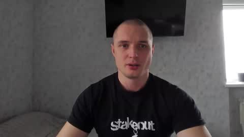 Den online show from November 12, 8:05 am