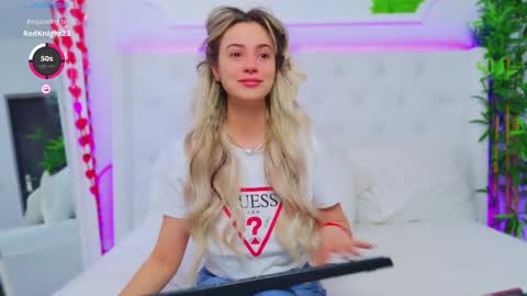 Arianna online show from March 8, 6:21 am