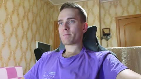 Urahara  online show from October 25, 6:52 pm