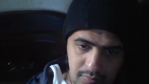 tahtouhafakroune12 online show from March 6, 11:25 am