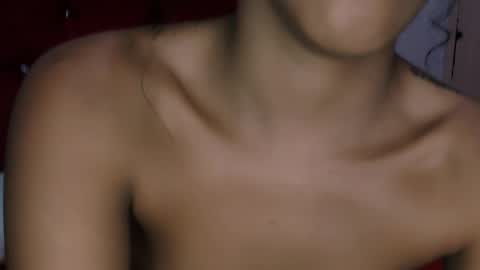 Tainara online show from October 10, 8:35 pm