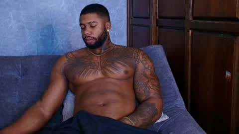 Tairon Tucke online show from February 8, 12:17 pm